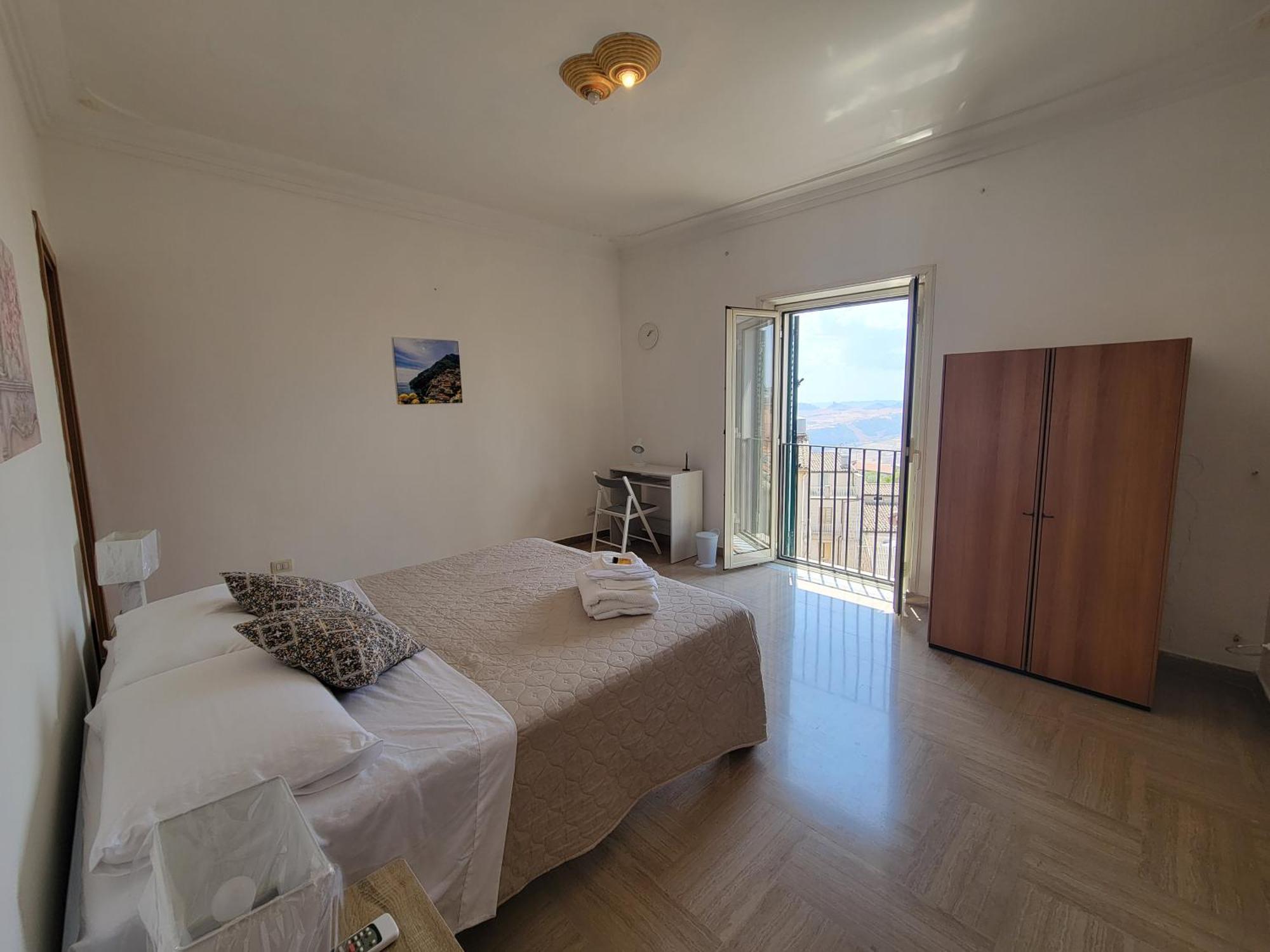 Mussomeli'S Beautiful House Apartment Exterior photo